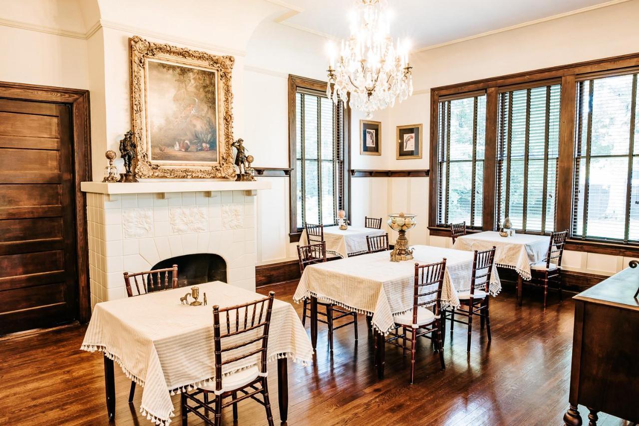 Heritage House Bed & Breakfast - Boutique Adults-Only Inn Opelika Exterior photo